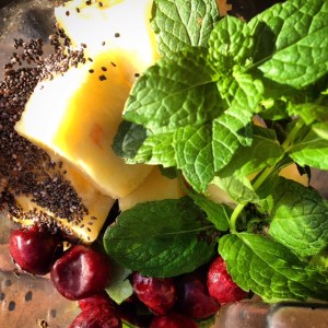 Cherry & Pineapple Mint Green Smoothie